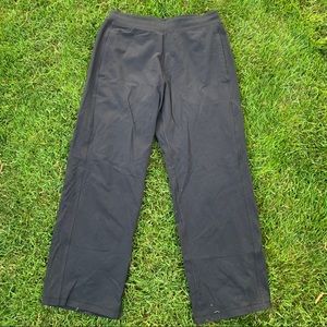 LULULEMON COMFY PANTS